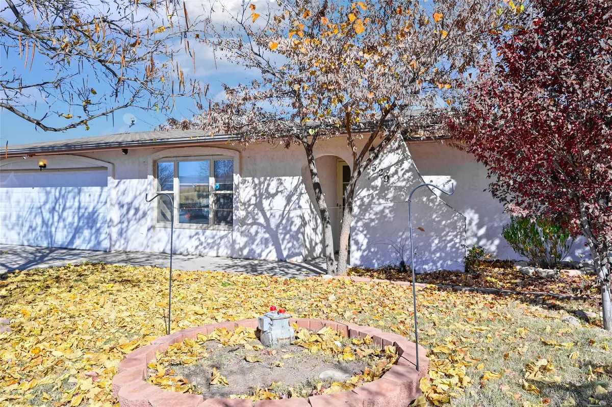 529 Paige Loop, White Rock, NM 87547 - Image #1