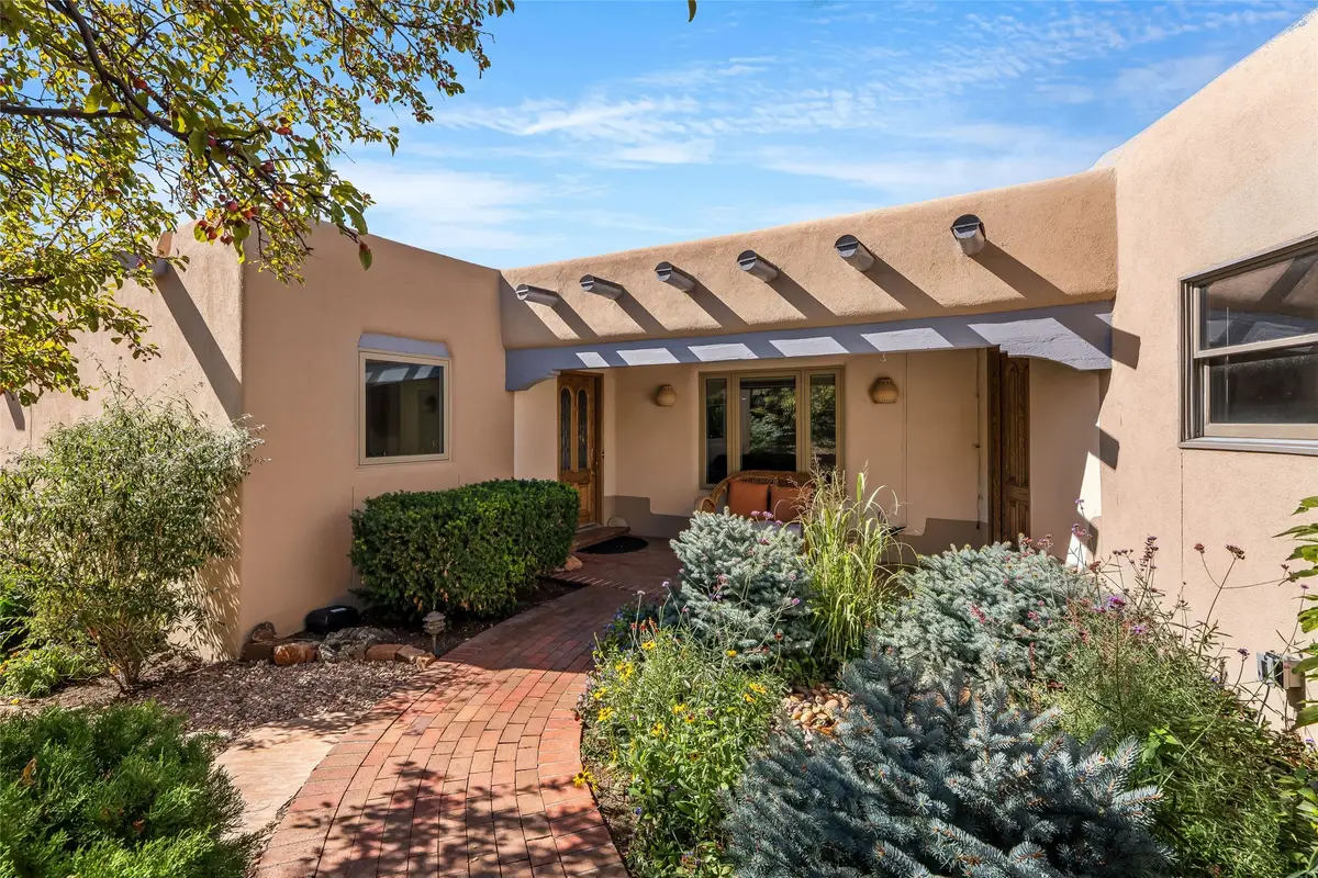 1396 Hyde Park Road, Santa Fe, NM 87501 - Image #1