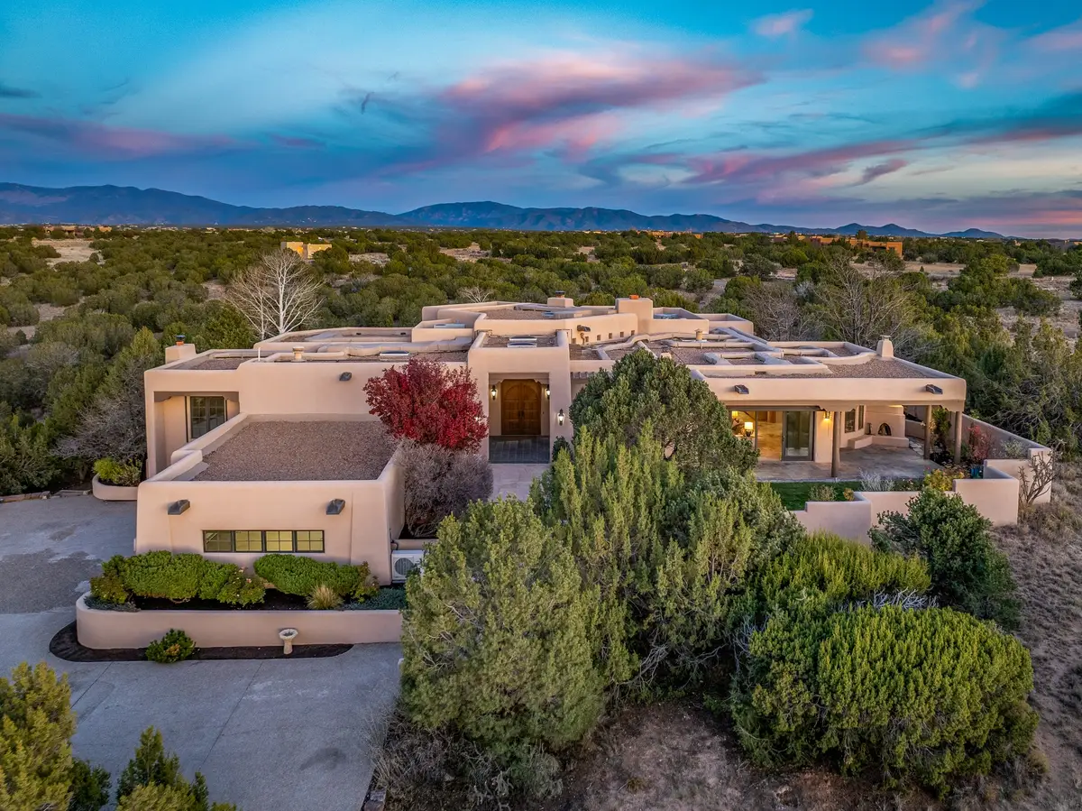 24 E Golden Eagle, Santa Fe, NM 87506 - Image #1