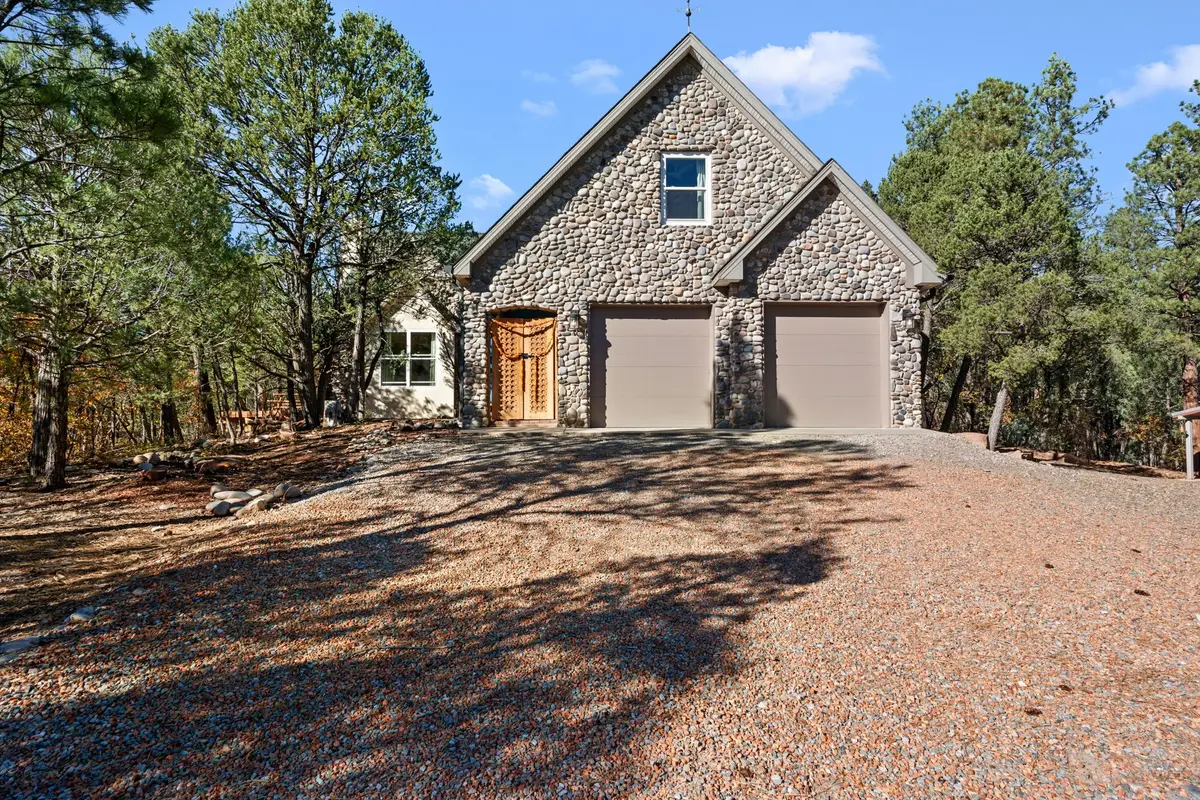 19 Canyon, Cedar Crest, NM 87008 - Image #1