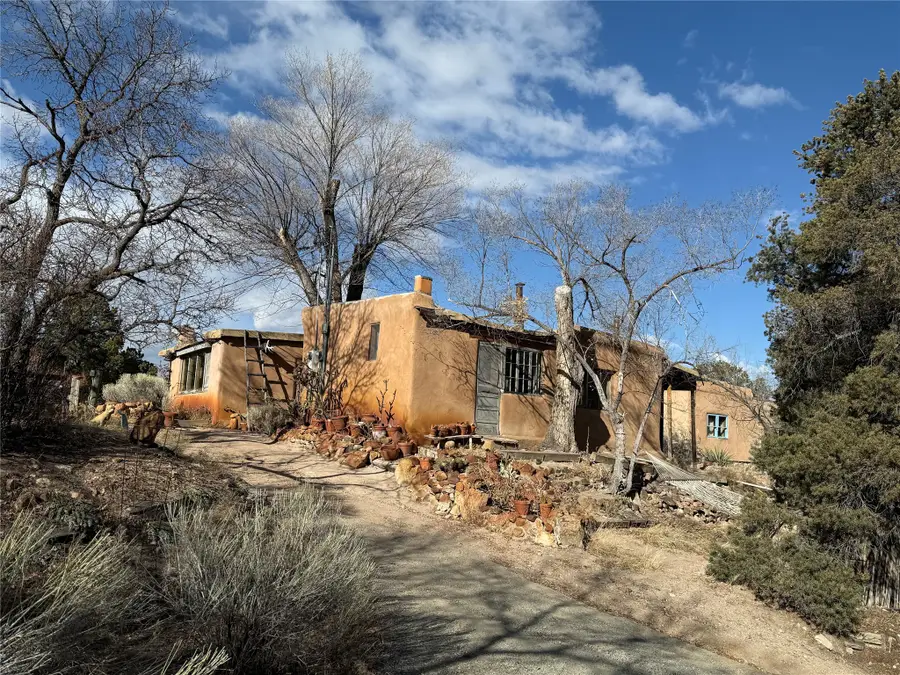 1300 Upper Canyon Road #A&B, Santa Fe, NM 87501 - Image #3