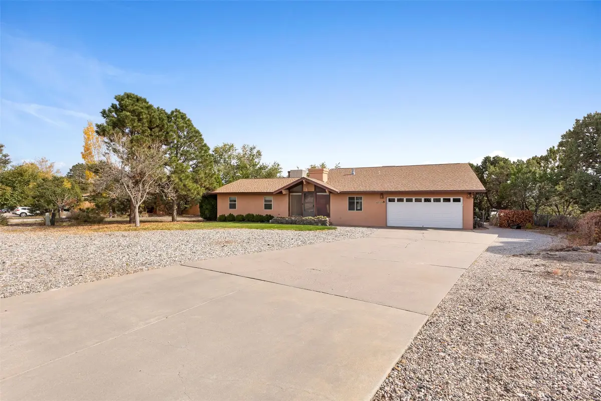 515 Rover, White Rock, NM 87547 - Image #1