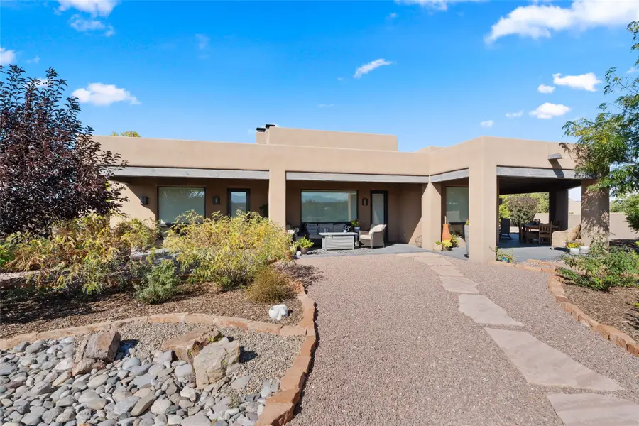 36 Paseo Aragon, Santa Fe, NM 87506 - Image #2