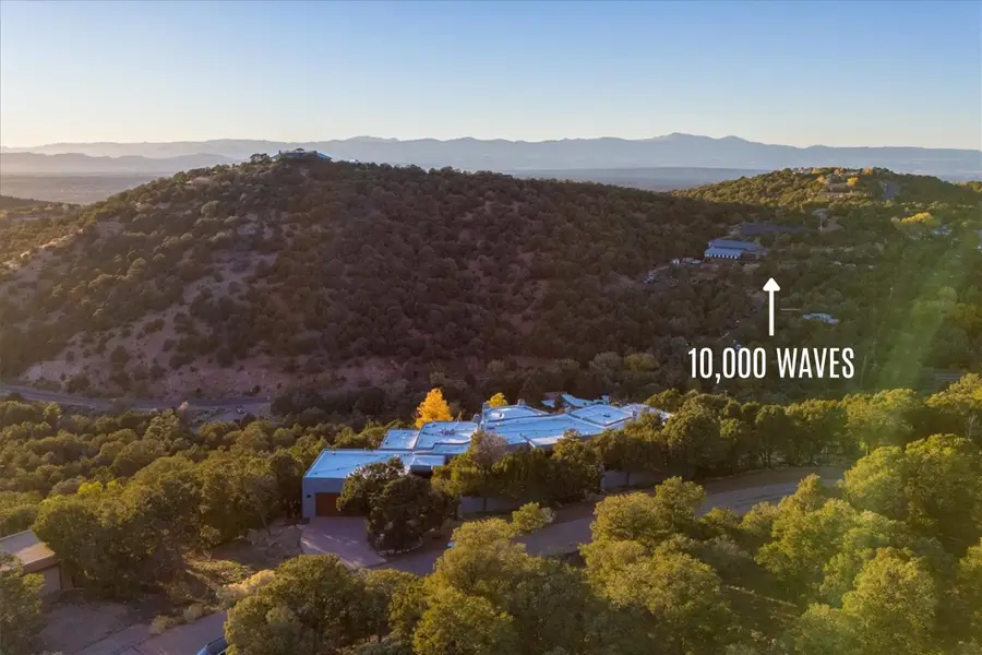 2160 Paseo Iglesias, Santa Fe, NM 87501 - Image #2