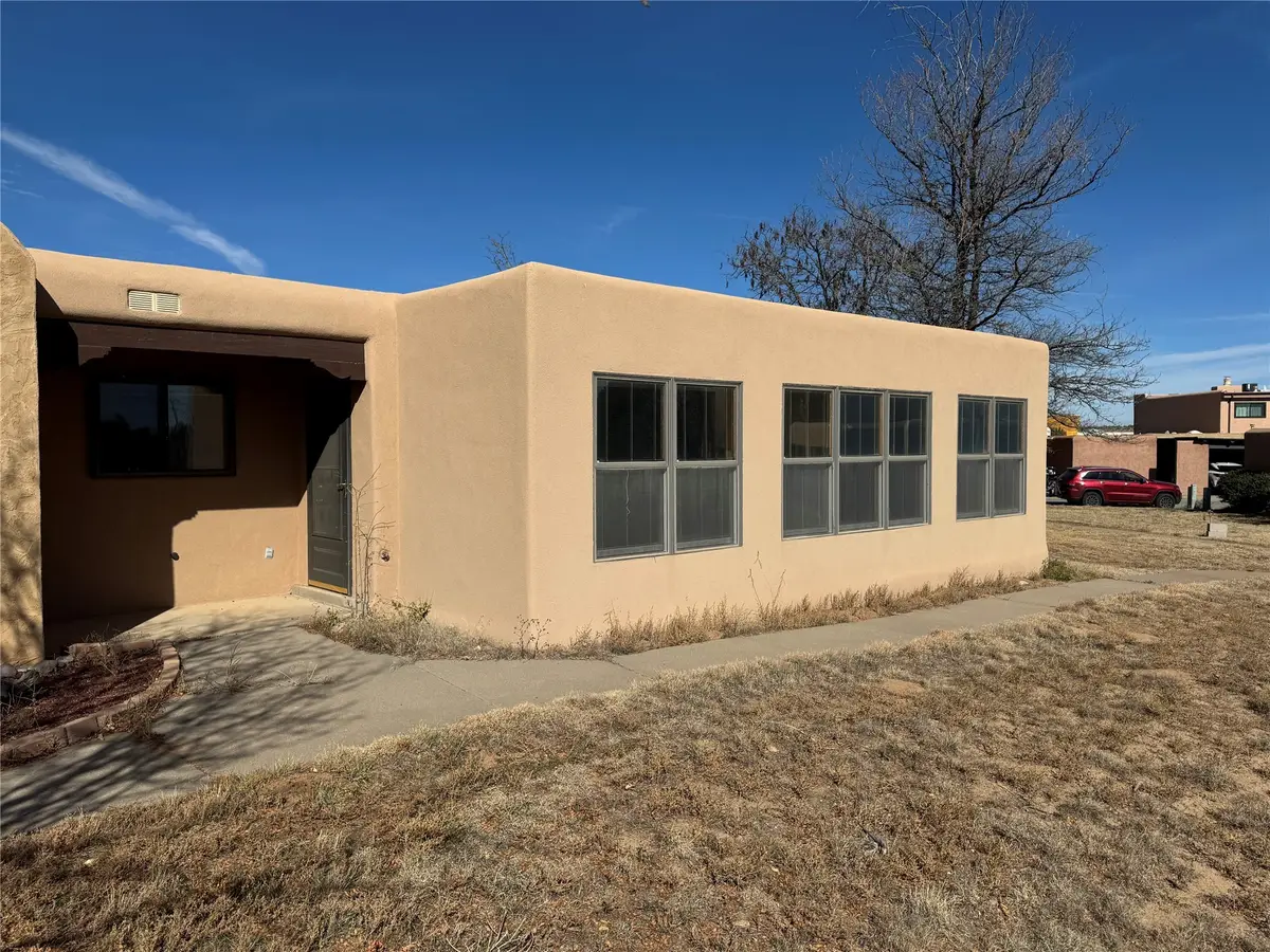 341 Cheryl, White Rock, NM 87547 - Image #1