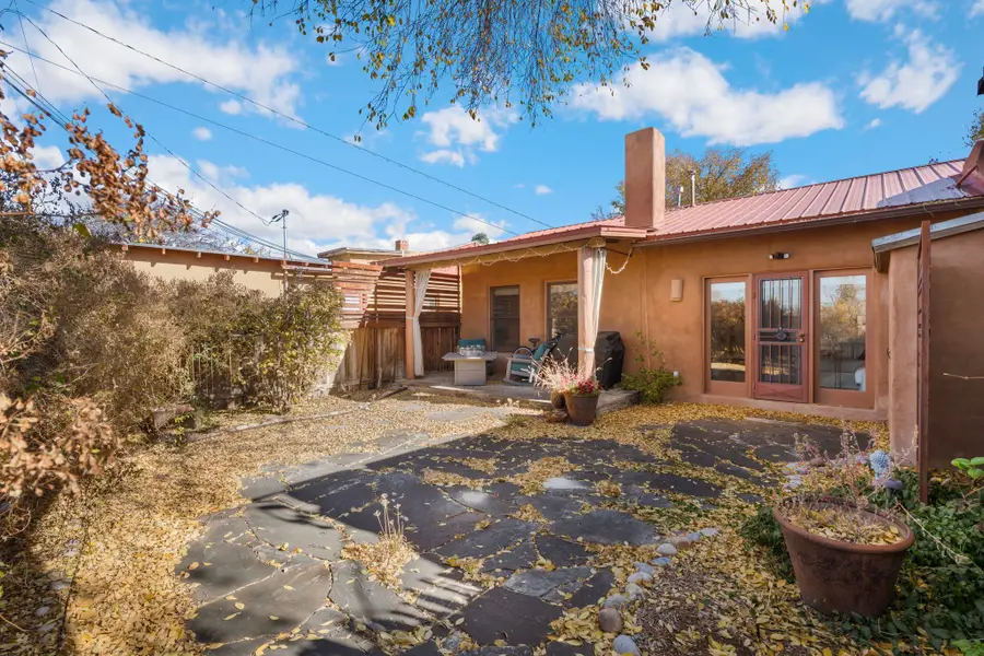 231 Closson #3, Santa Fe, NM 87501 - Image #3