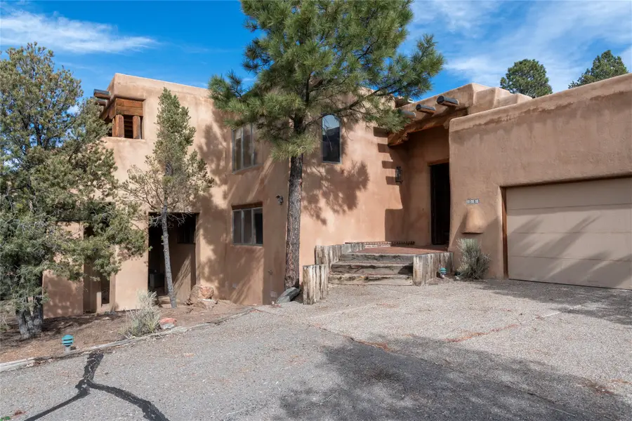 860 Camino Chaco, Santa Fe, NM 87501 - Image #2