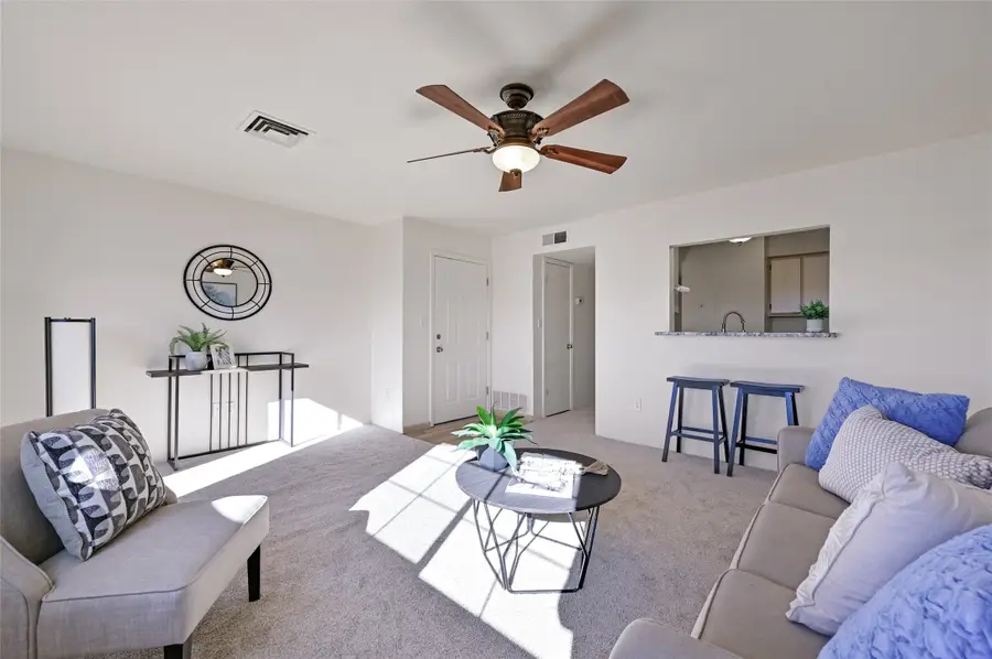 2210 Miguel Chavez Road #1425, Santa Fe, NM 87505 - Image #2