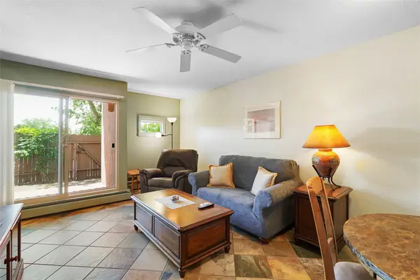 149 Calle Ojo Feliz #B, Santa Fe, NM 87505