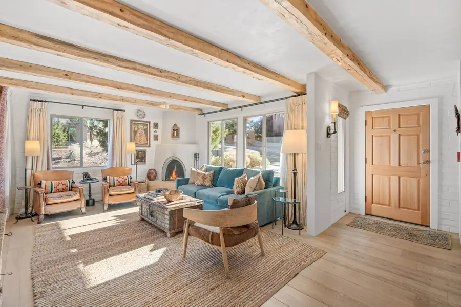 320 Artist Road #92, Santa Fe, NM 87501 - Image #2