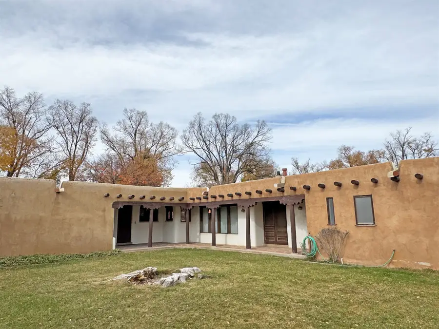 315 Theodora Street, Taos, NM 87571 - Image #3