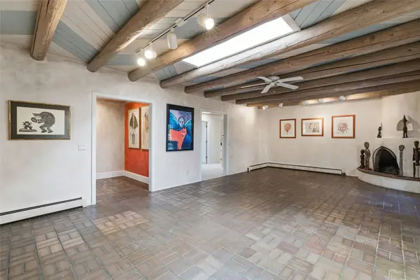 109 Calle Royale, Santa Fe, NM 87505