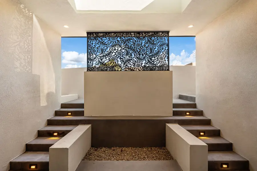 19 Camino Barranca, Santa Fe, NM 87507 - Image #3