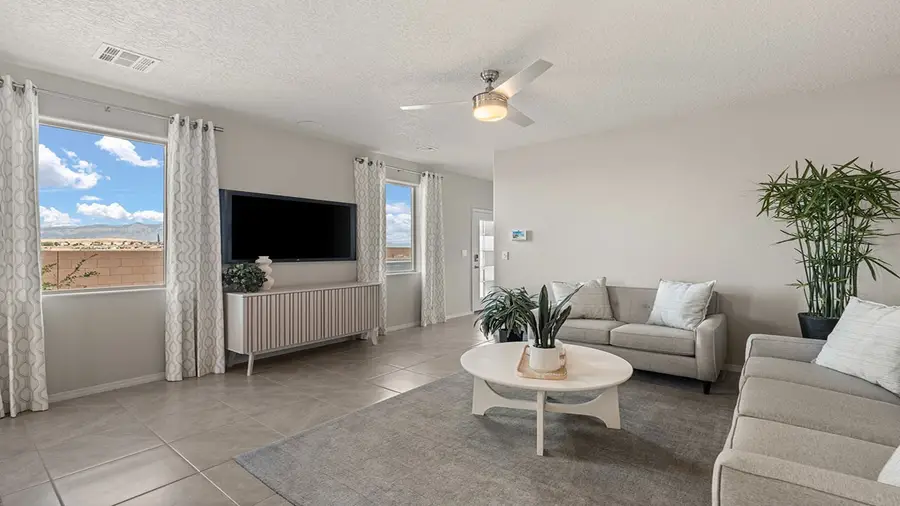 4329 Vista Manzano, Santa Fe, NM 87507 - Image #3