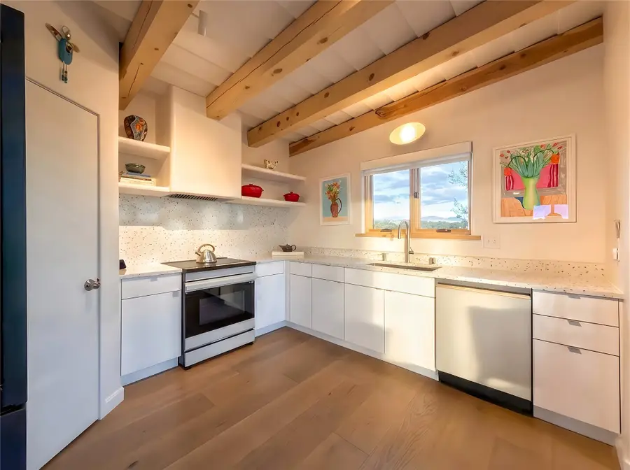 3 Manzano Court, Santa Fe, NM 87508 - Image #3