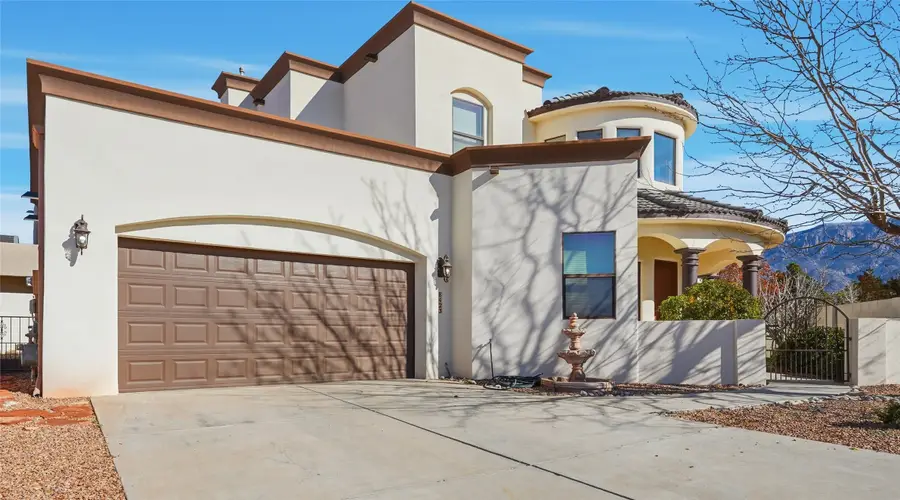 8423 Rising Star Place, Albuquerque, NM 87122 - Image #2