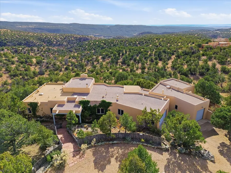 21 Buen Pastor, Santa Fe, NM 87508 - Image #2