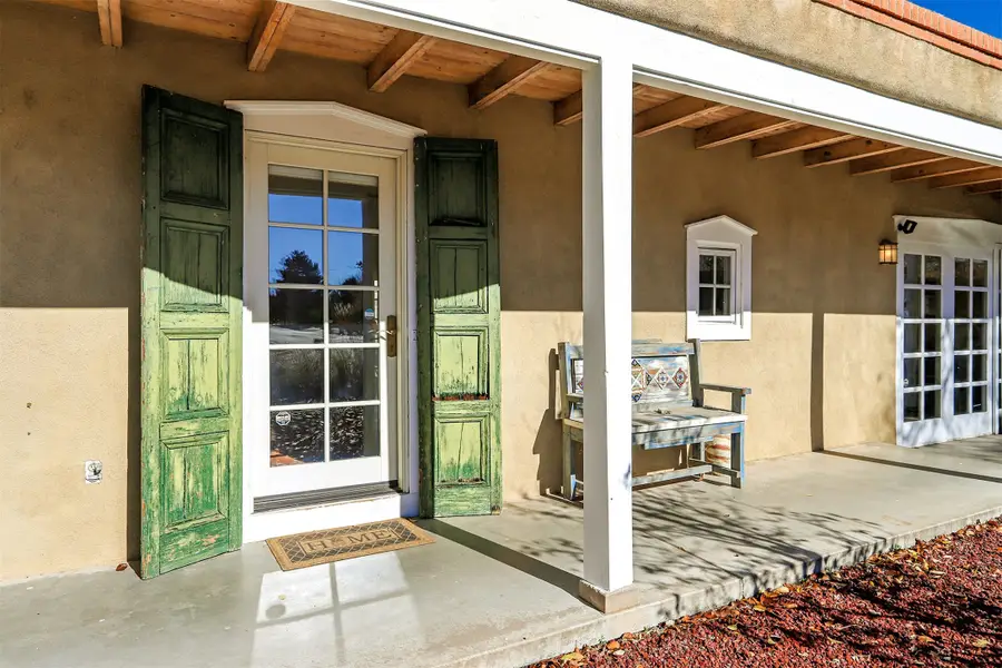 2705 Camino Chueco, Santa Fe, NM 87505 - Image #2