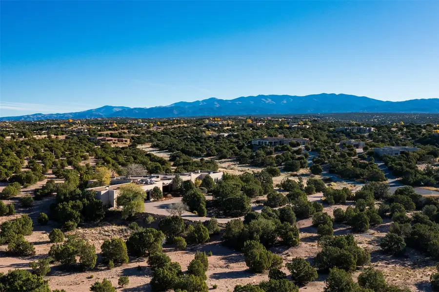 18 Daisy Circle, Santa Fe, NM 87506 - #2