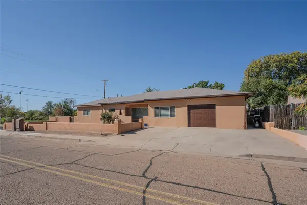 102 Pine, Santa Fe, NM 87501