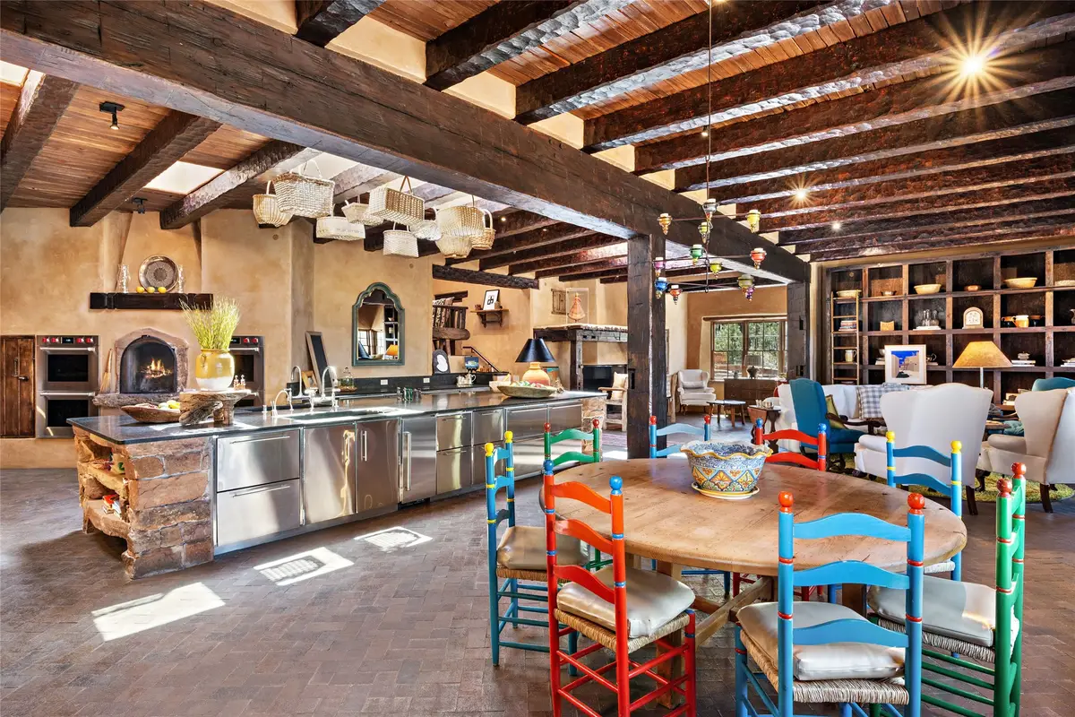 196 Overlook Road, Santa Fe, NM 87505 - Image #1