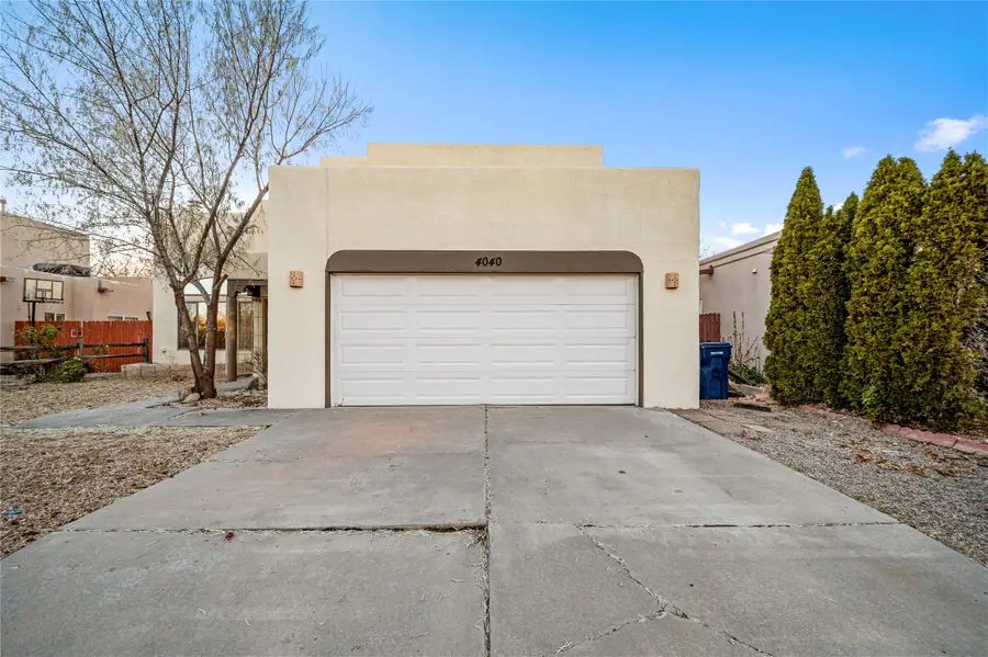 4040 Painted Pony Circle, Santa Fe, NM 87507 - Image #2