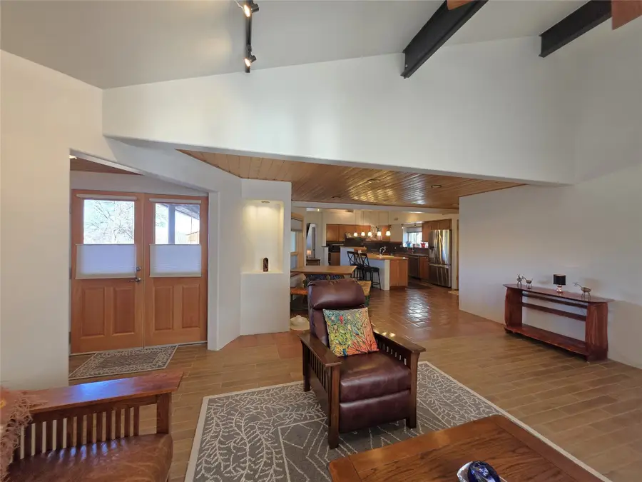 7 Monte Enebro, Santa Fe, NM 87506 - Image #2