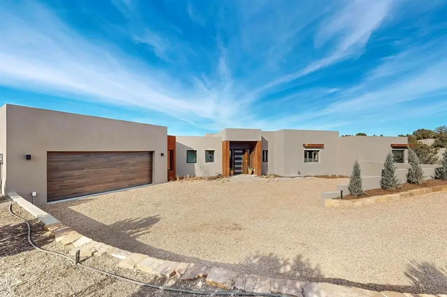62 Calle Mi Gusto, Santa Fe, NM 87506 - Image #2