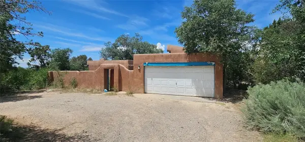 708 Juniper Drive, Santa Fe, NM 87501