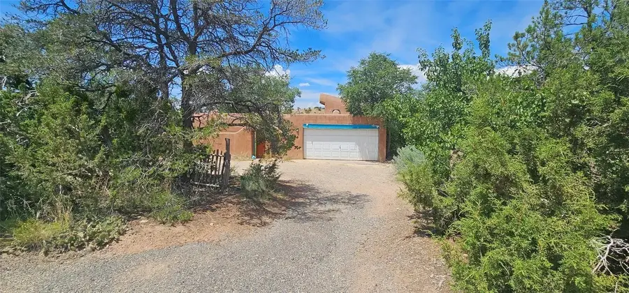 708 Juniper Drive, Santa Fe, NM 87501 - Image #2