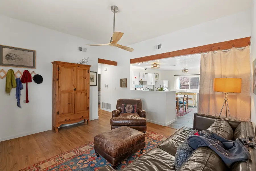 6927 Golden Mesa, Santa Fe, NM 87507 - Image #3