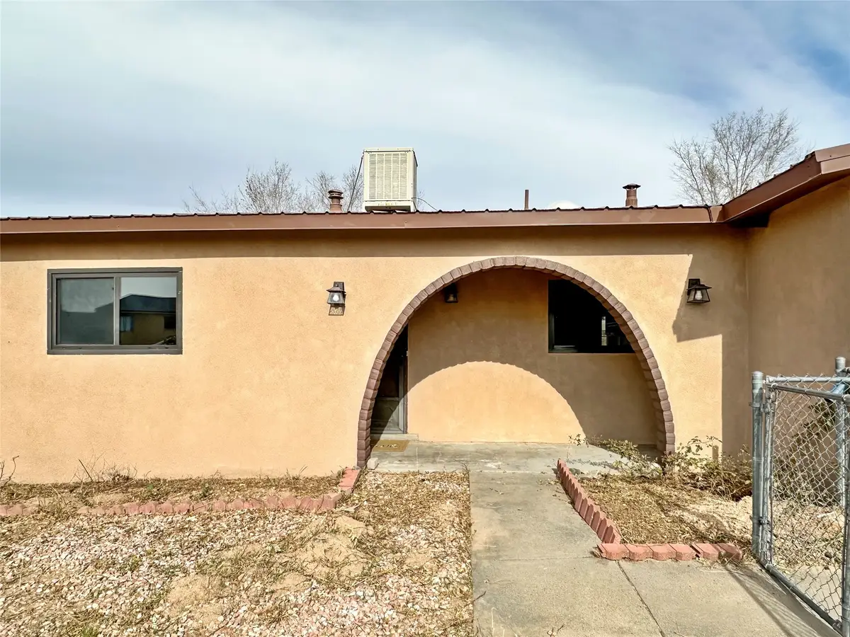 2709 Paseo De Tularosa, Santa Fe, NM 87505 - Image #1