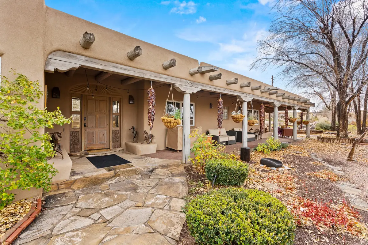1109 Don Gaspar Lane, Santa Fe, NM 87505 - Image #1