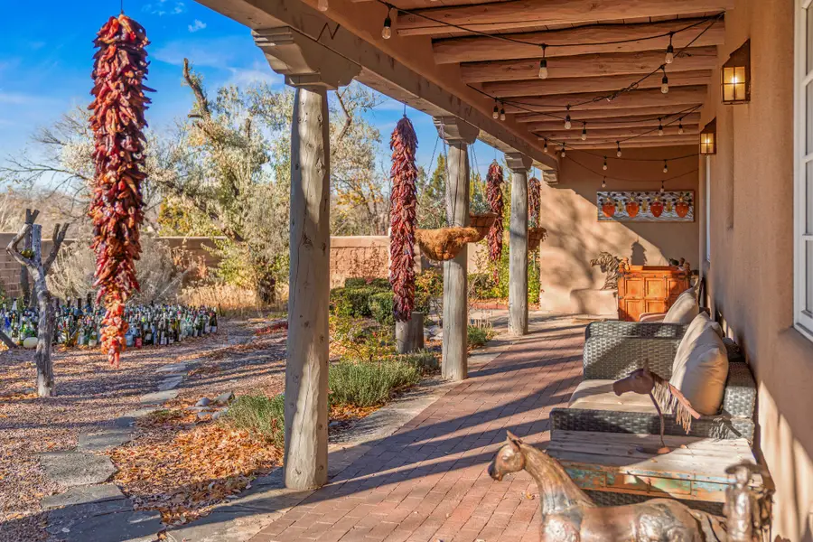 1109 Don Gaspar Lane, Santa Fe, NM 87505 - Image #2