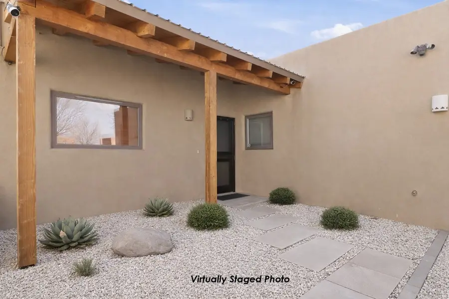 7618 Mesa Del Oro Lane, Santa Fe, NM 87507 - #3