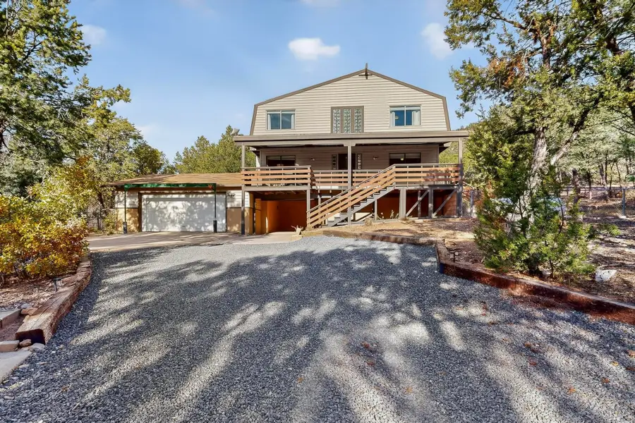 1130 San Diego Loop, Jemez Springs, NM 87025 - Image #2