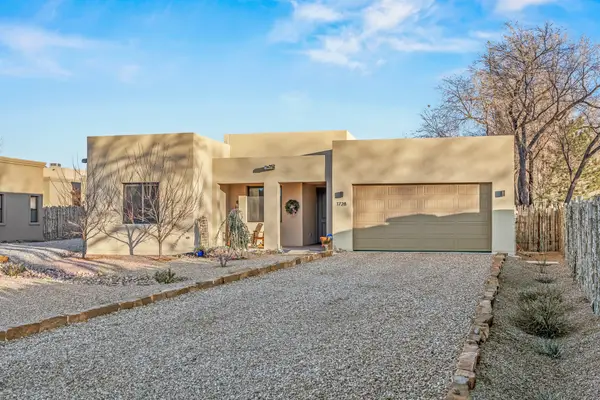 1728 Callejon Melinda, Santa Fe, NM 87501