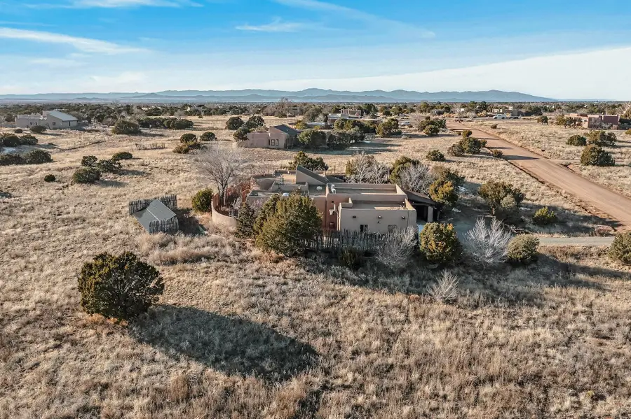 33 Moya Loop, Santa Fe, NM 87508 - #2