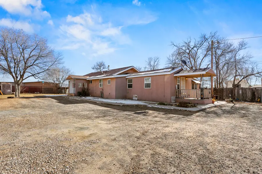 4949 Calle Pico, Santa Fe, NM 87507 - Image #2