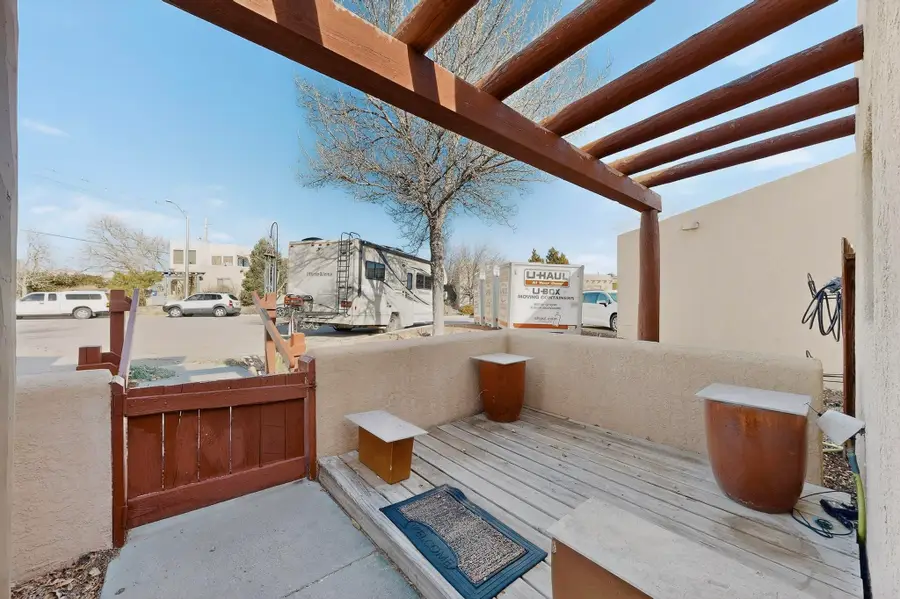 6328 Milagro Estrella, Santa Fe, NM 87507 - Image #3