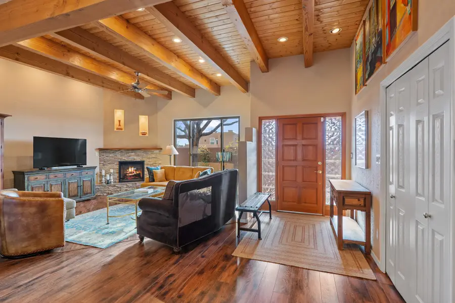 2925 Pueblo Alto, Santa Fe, NM 87507 - Image #2