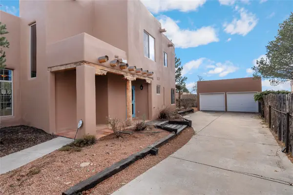 4158 Midnight Owl, Santa Fe, NM 87507