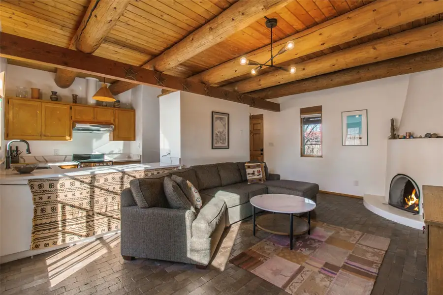 243 Closson #14, Santa Fe, NM 87501 - Image #3