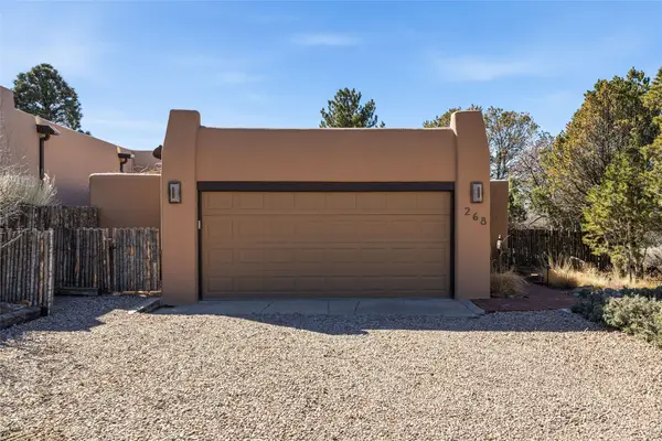 268 Camino De La Sierra, Santa Fe, NM 87501