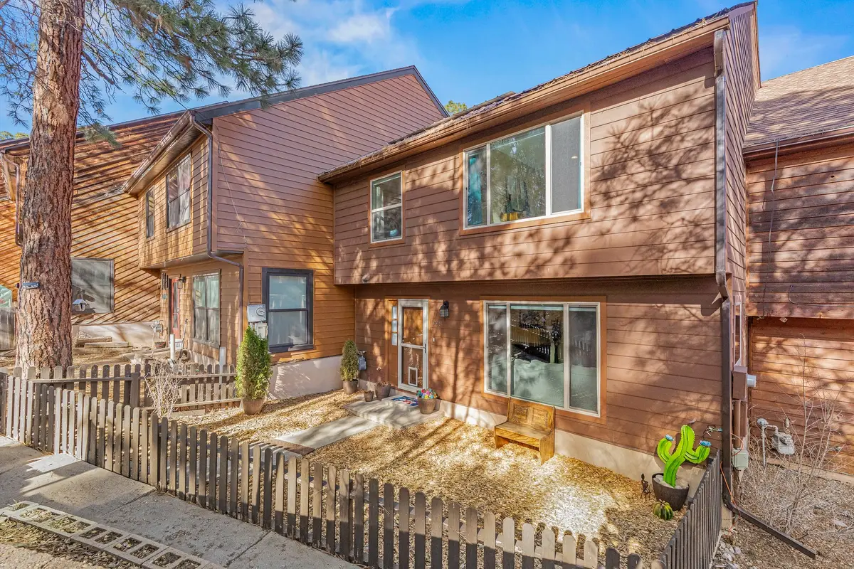 998 Alamo Road, Los Alamos, NM 87544 - Image #1