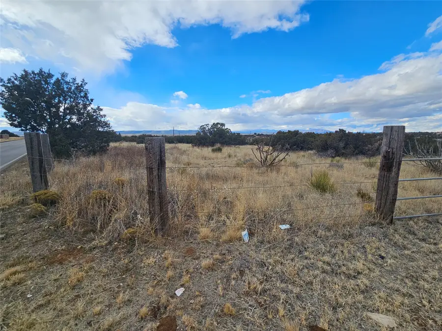 4695 Alameda, Santa Fe, NM 87507 - Image #3