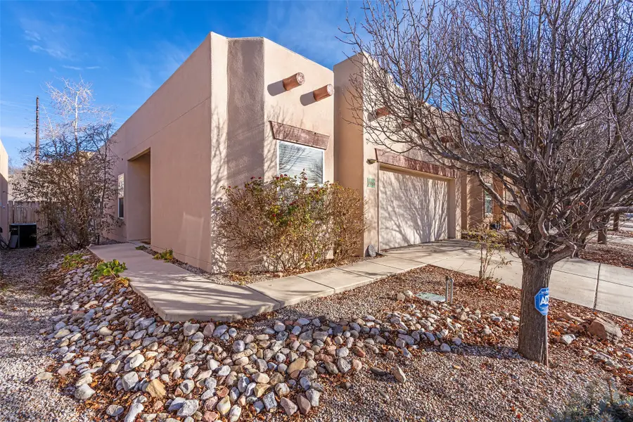 3984 Montana Verde, Santa Fe, NM 87507 - Image #2