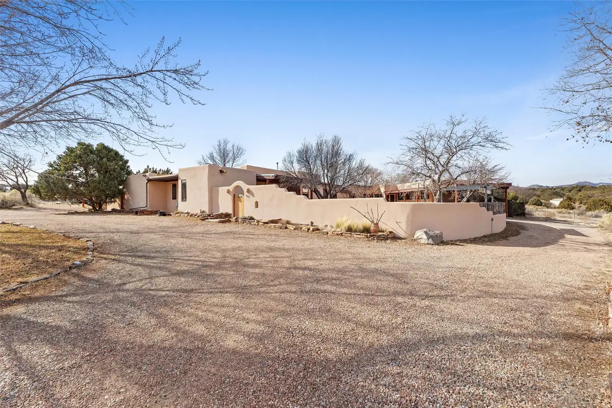 162 Piedra Loop, White Rock, NM 87547 - Image #1