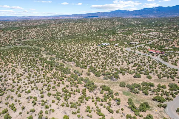 60 Paseo Del Pajaro (lot 11), Santa Fe, NM 87506