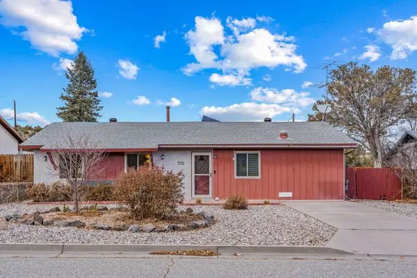 310 Joya Loop, White Rock, NM 87547